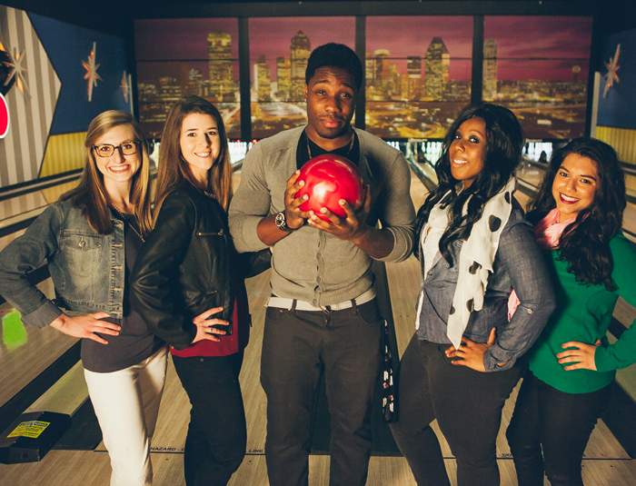 people bowling